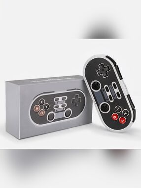 Wireless Retro Style Game Controller - Black and White